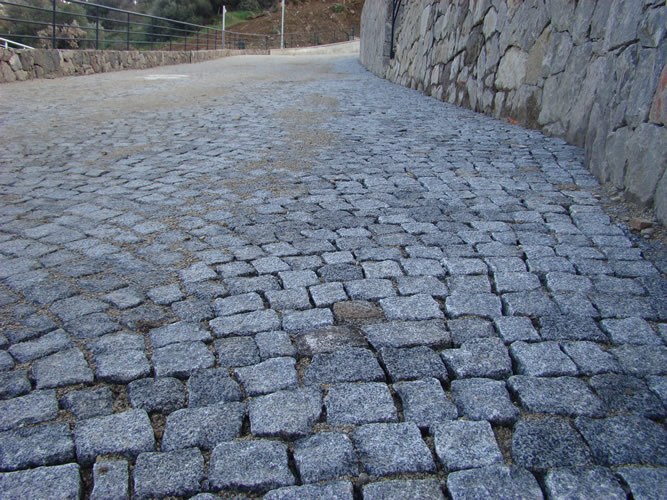 Bergama Graniti 8 10 Naturel Kırım